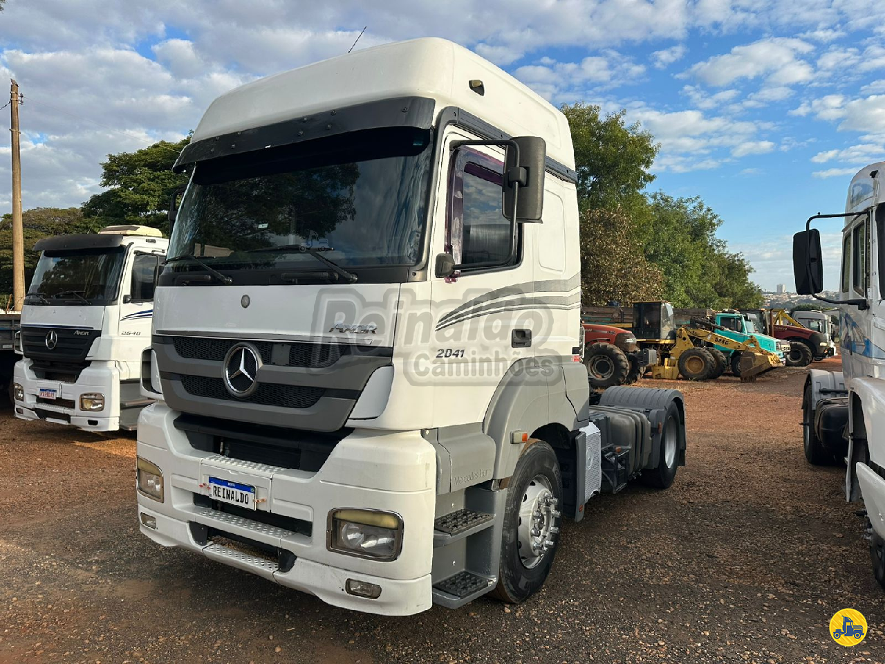 CAMINHAO MERCEDES-BENZ MB 2041 Cavalo Mecânico Cavalo 4x2 Reinaldo Caminhões ARARAQUARA SÃO PAULO SP